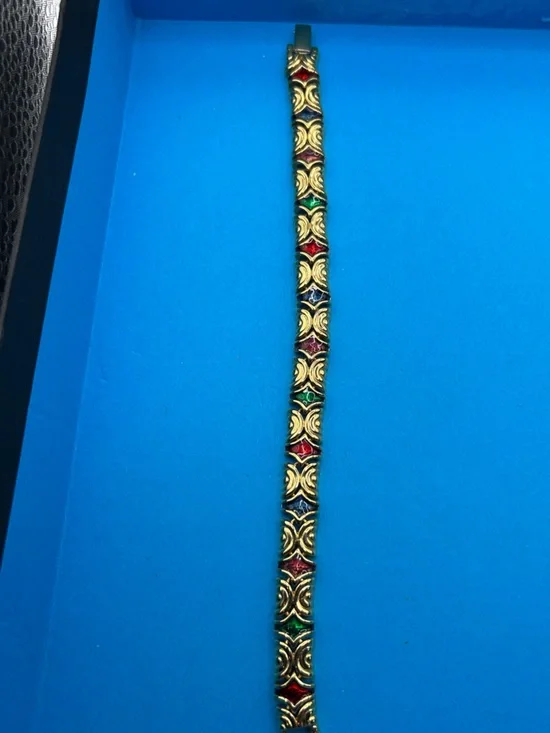 Joan Rivers Bracelet - Picture 1 of 1